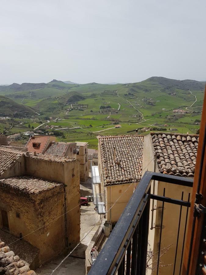 Apartamento La Nicchia Di Gangi Exterior foto